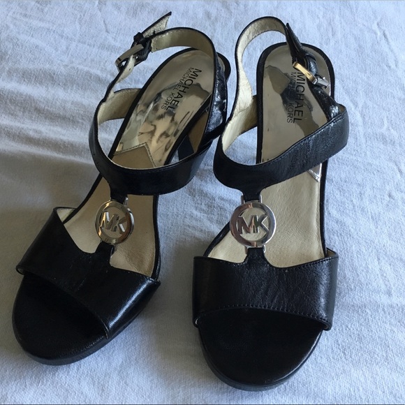 Authentic Michael Kors high heel sandals - Picture 1 of 8